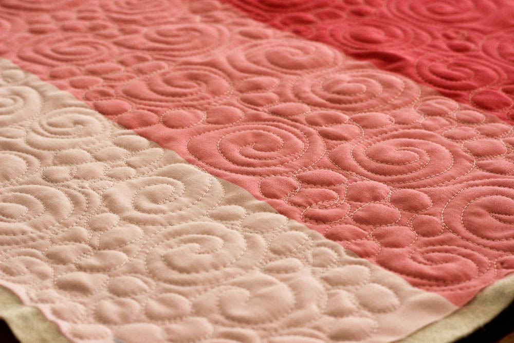 How to Quilt Continuous Curves and Flowers - Simple Handmade. Everyday